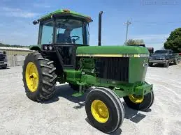 John Deere 2955