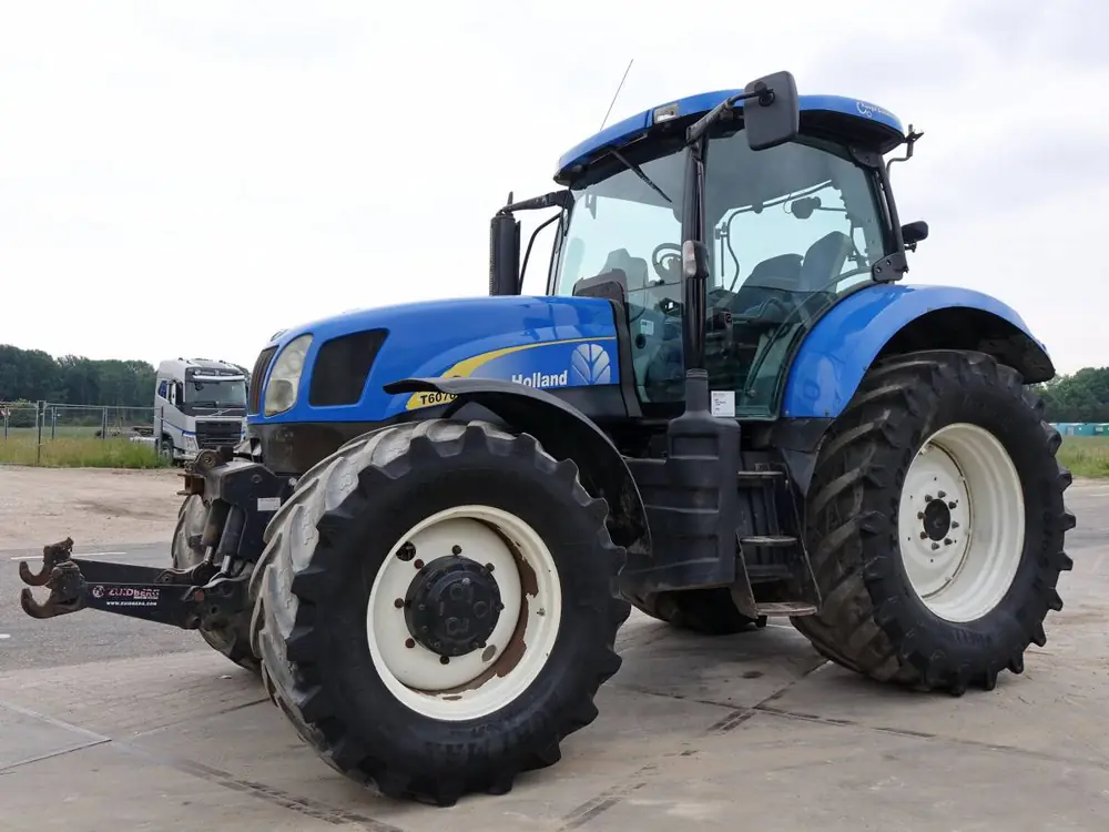 New Holland T 6070 Plus (774)