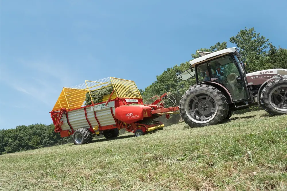 Pöttinger Boss Alpin 211
