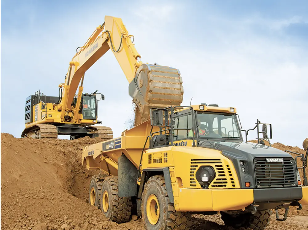 Komatsu PC650LC-11 thumbnail 3