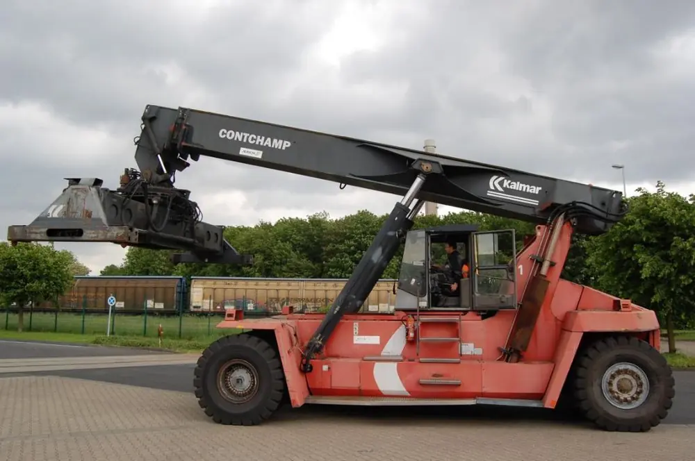 Kalmar DRD420-65S5