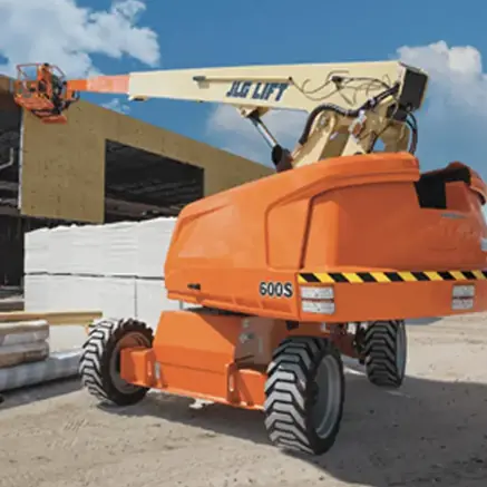 JLG 600S