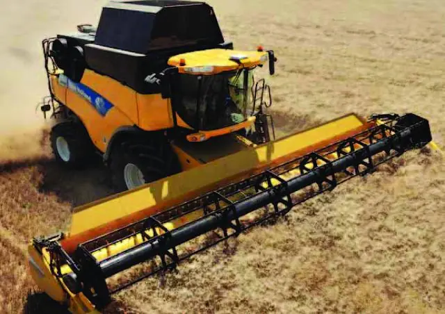 New Holland CR 9060 Elevation