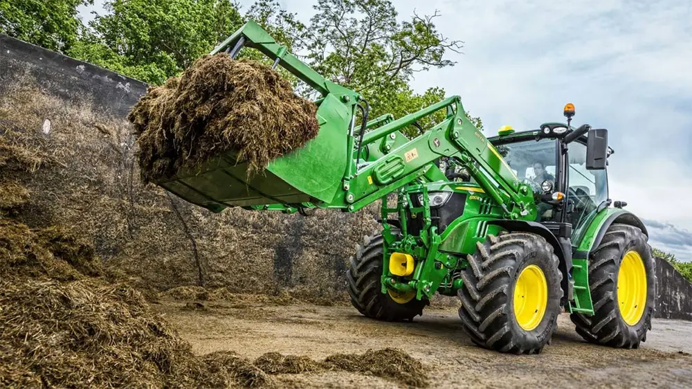 John Deere 683R