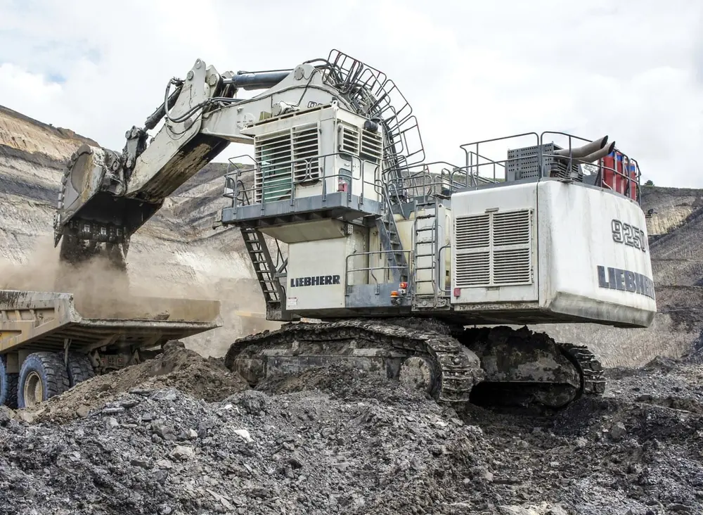 Liebherr R 9250