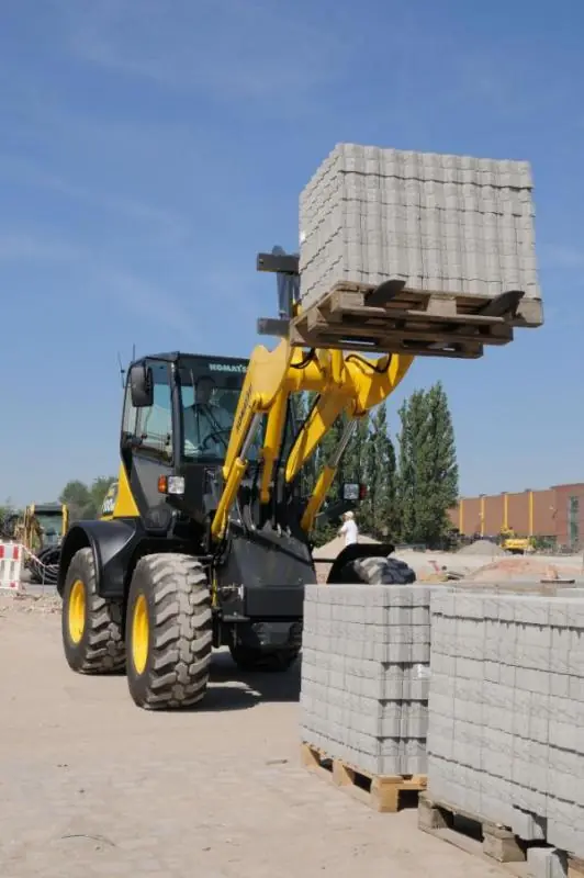 Komatsu WA100M-6 thumbnail 2