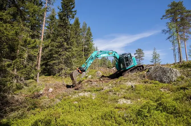 Kobelco SK 140 SRL 5 thumbnail 5