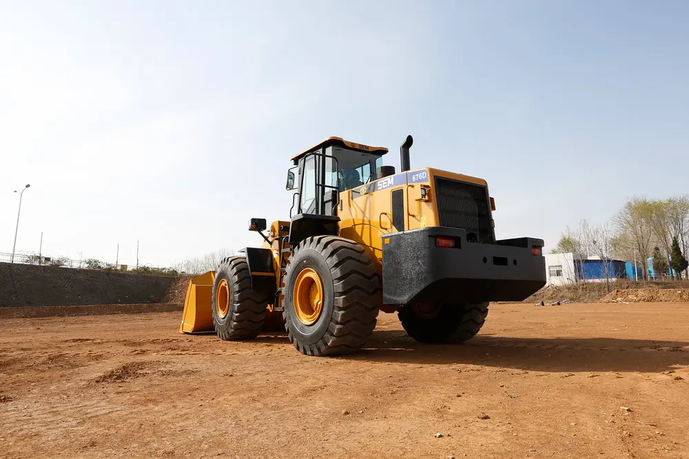 SEM 676D