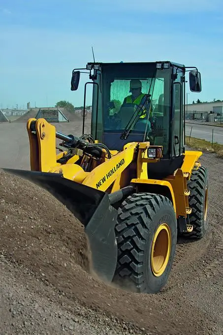 New Holland W130C LR thumbnail 2