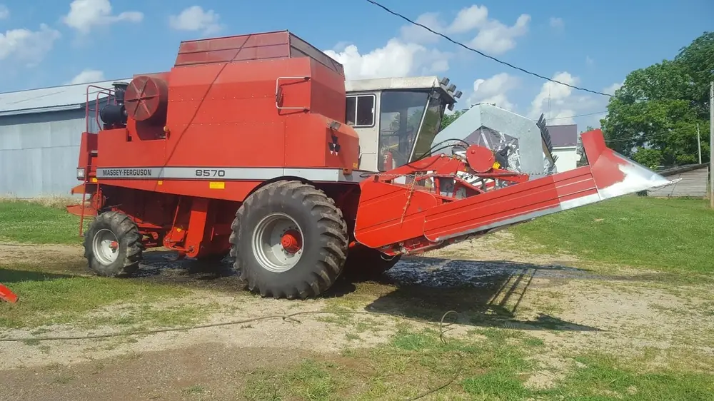 Massey Ferguson 8570 Rotary