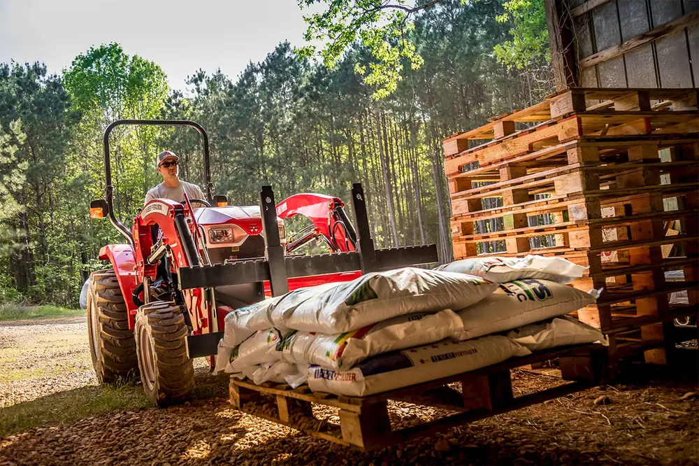 Massey Ferguson FL 2611