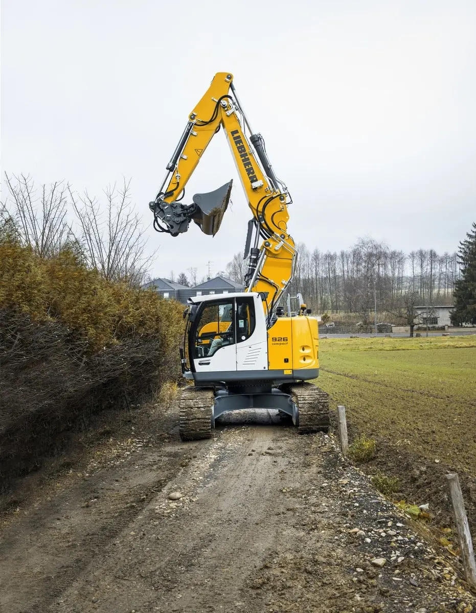 Liebherr R 926 Compact Litronic