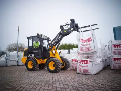 JCB 403 thumbnail 2