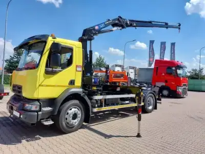 Renault D 18 HIGH P4X2 320E6