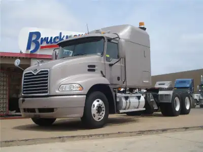 Mack VISION CA65 Conventional CXN602 AC-460P ASET 4x2 thumbnail 5