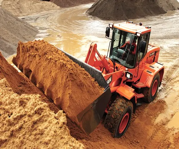 Doosan DL 250 thumbnail 3