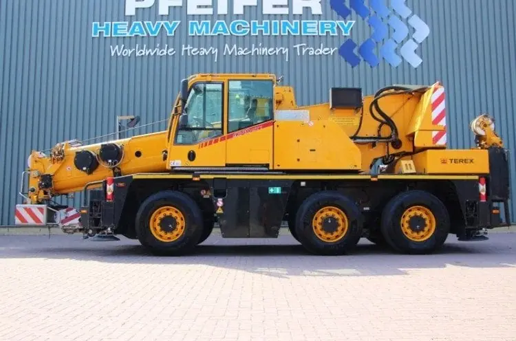 Terex-Demag AC 40 City (6x4x6)