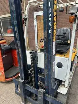 Komatsu FB 13 M 3 E