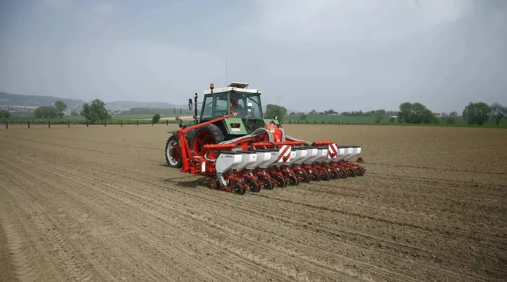 Kuhn Planter 3 M thumbnail 3