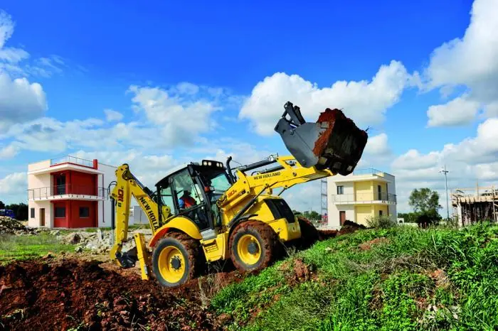 New Holland B110C TC thumbnail 2