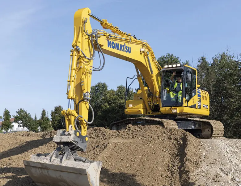 Komatsu PC210LCi-11E0 thumbnail 4