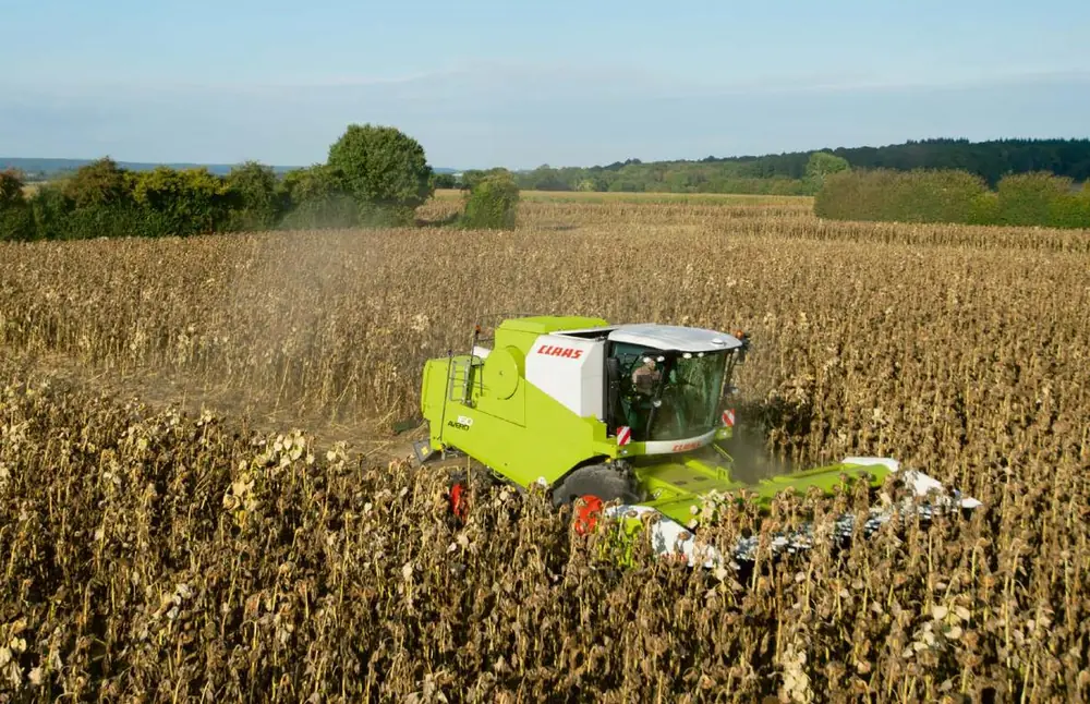 Claas Avero 160