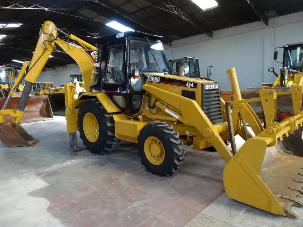 Caterpillar 438 B 4x4