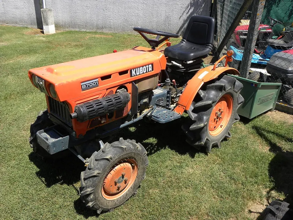 Kubota B 7001E