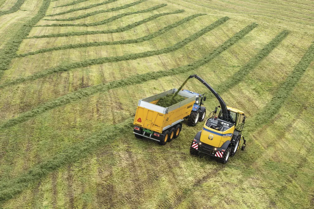 New Holland FR 550 thumbnail 6