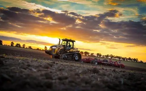 Challenger MT755