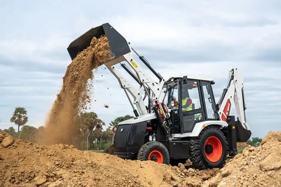 Bobcat B900