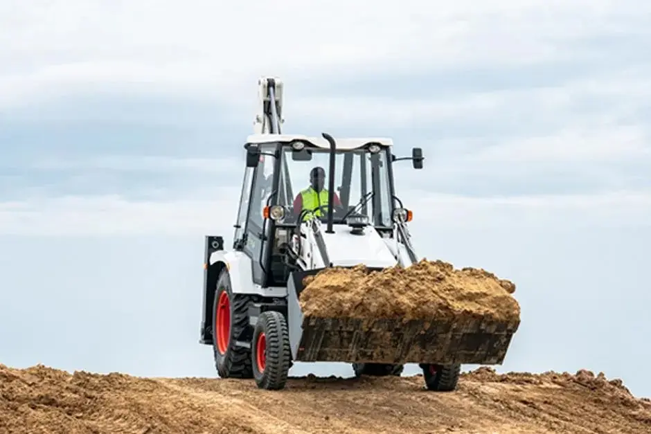 Bobcat B900 thumbnail 2