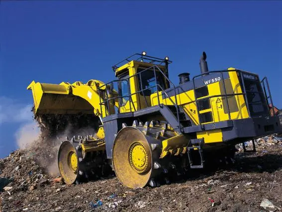 Komatsu WF550-3