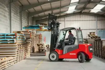 Manitou ME 440 thumbnail 4