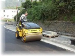 Bomag BW 100 AD-2