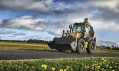 New Holland B115C thumbnail 39