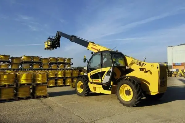 New Holland LM 1333