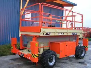 JLG 33 RT-4WD