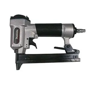 Makita AT1022AZ