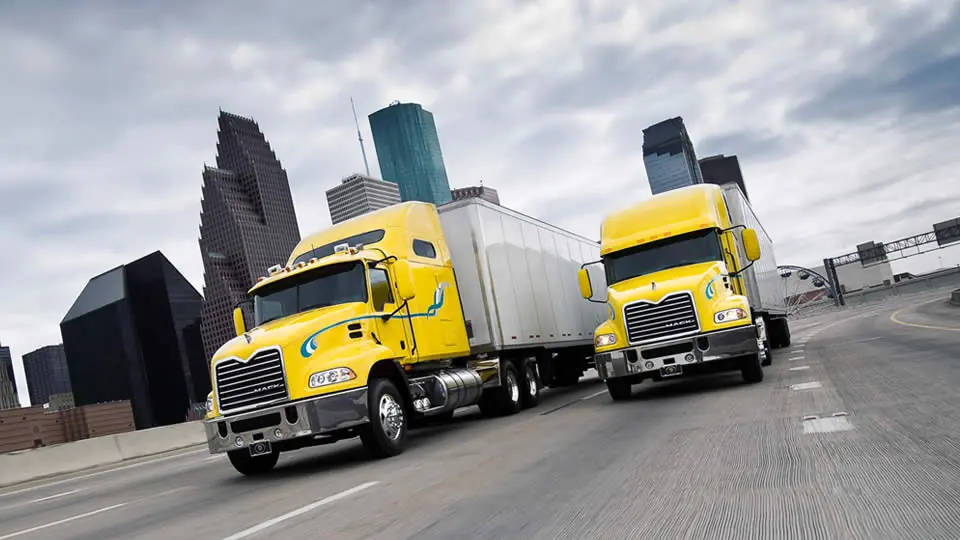 Mack PINNACLE CA68 Conventional CXU603 MP7 6x4 thumbnail 10
