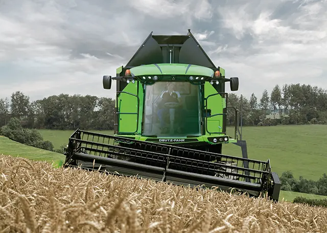 DEUTZ-FAHR C 9206 TS