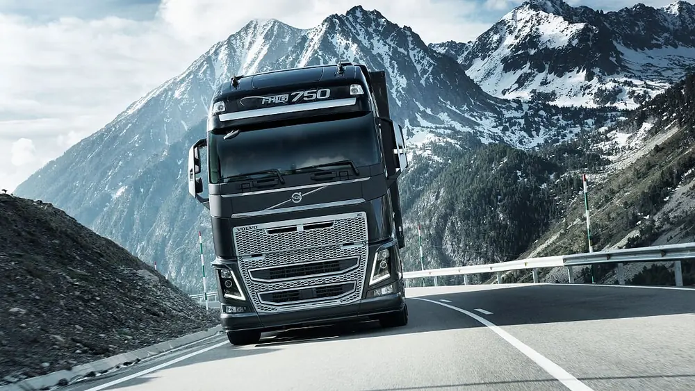 Volvo Trucks FH16.550 6x2 Tractor Tag thumbnail 4