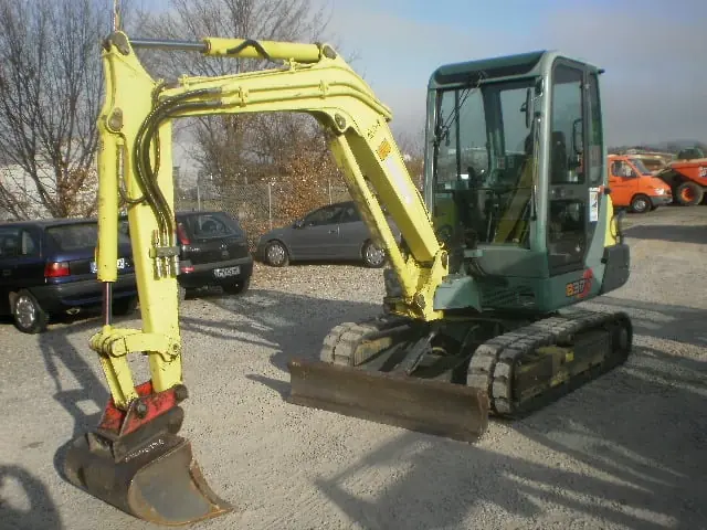 Yanmar B 37