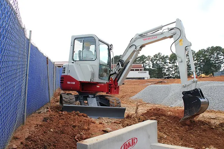 Takeuchi TB 138 FR thumbnail 2