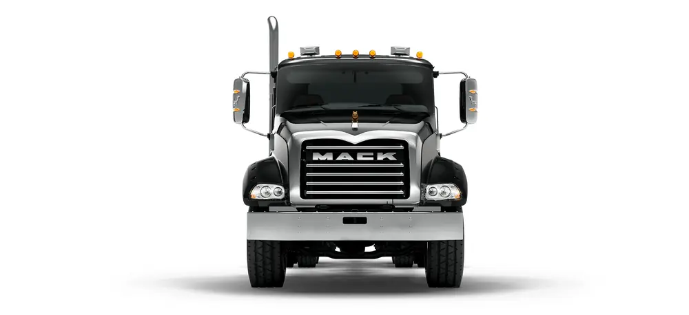 Mack Granite 36" Sleeper MP8 6x2