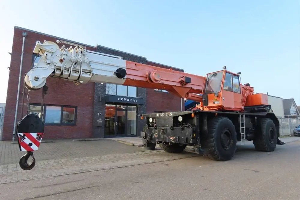 Liebherr LTL 1050