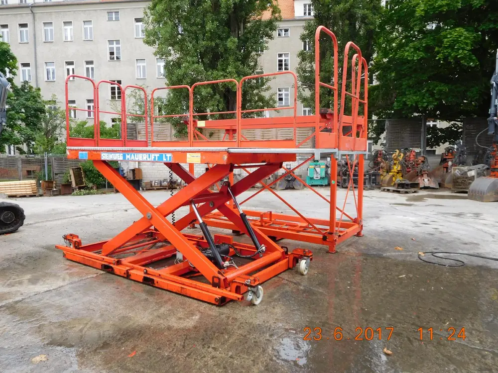 Steinweg Mauerlift LT