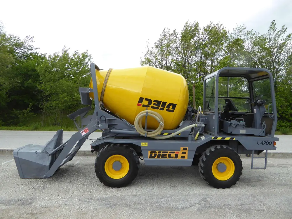 Dieci L 4700 T