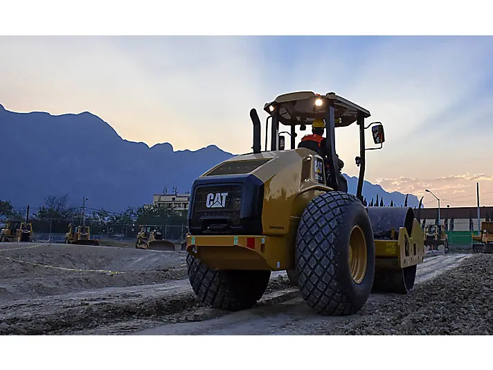 Caterpillar CS12 GC thumbnail 3