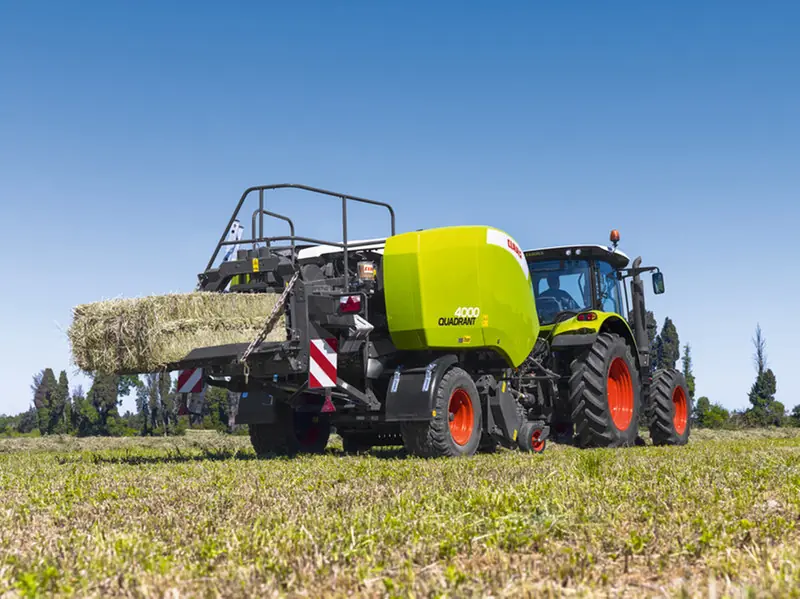 Claas Quadrant 4000